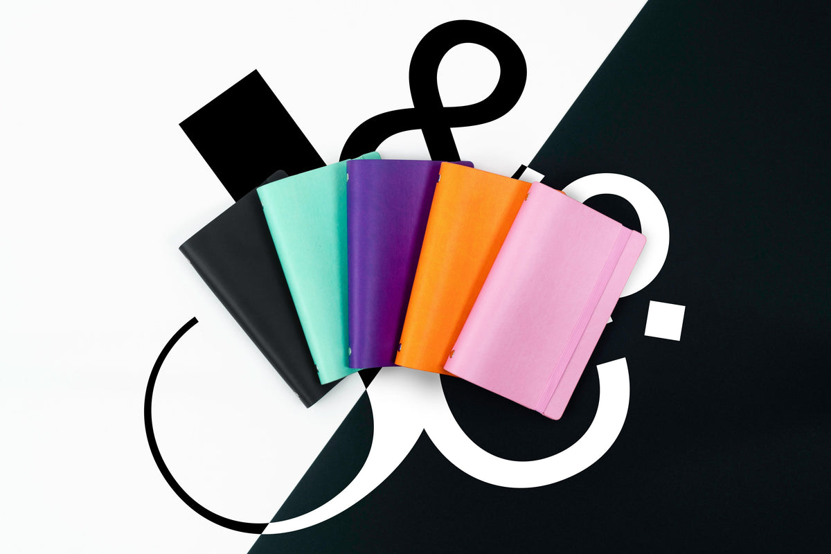 Lit Undated Week to View Organiser - Clean Slate Black